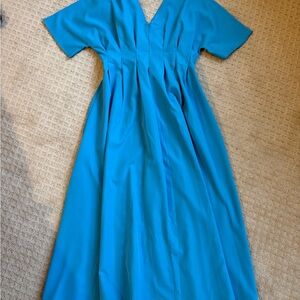 Elegant Blue V-Neck Dress